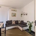 Apartamento Apartman Nadia