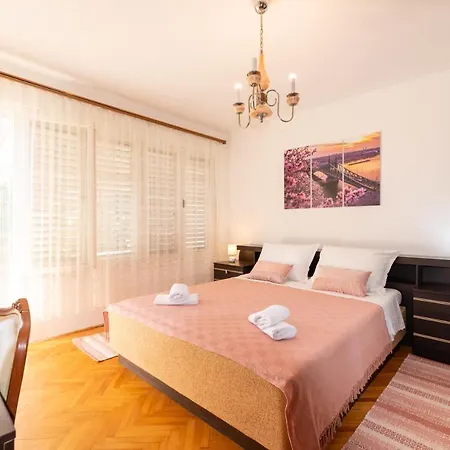 Apartman Nadia Apartamento