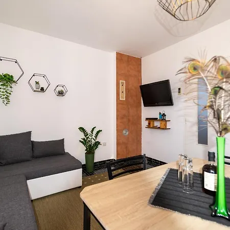 Apartman Nadia *